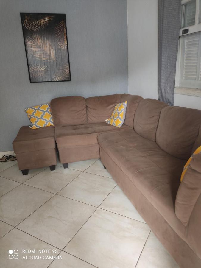 Casa Com Excelente Espaco Para Temporada กาโบฟรีโอ ภายนอก รูปภาพ
